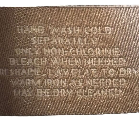 Roz & Ali 1X cropped open cardigan in neutral oatmeal color short sleeve - Picture 8 of 14